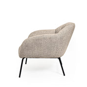 Sillón beige con patas de metal