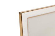 Moldura Branca com Detalhe Dourado 15x20