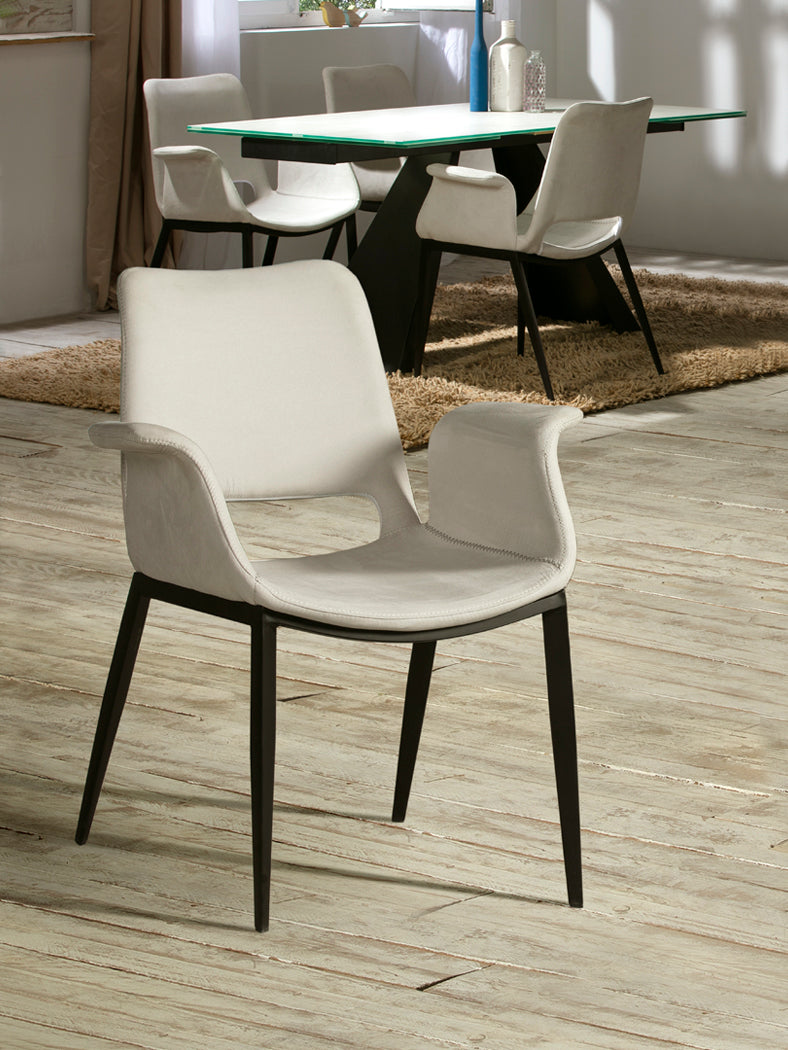 Cadeira Estofada Sowa