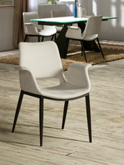 Cadeira Estofada Sowa