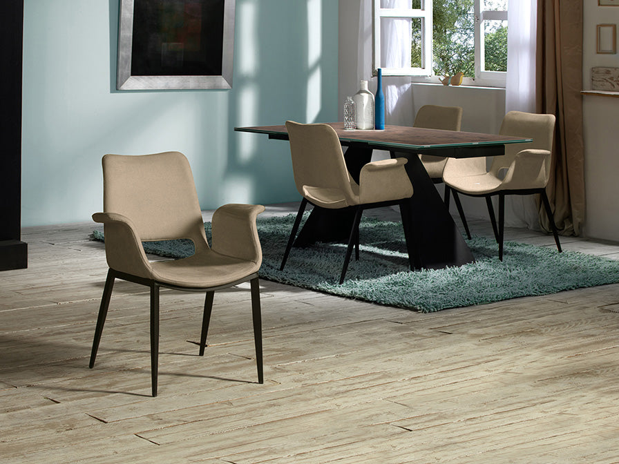 Cadeira Estofada Sowa